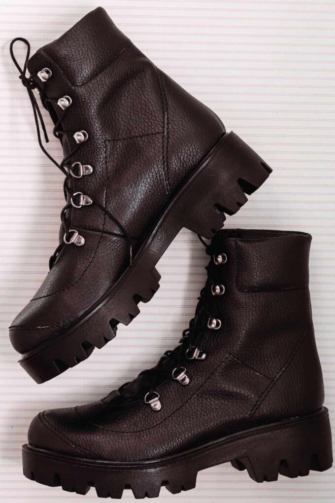 Women's black boots with decorative seams FUNKY CUT